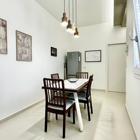 La Nuova Dimora Del Corso Tatil Evi